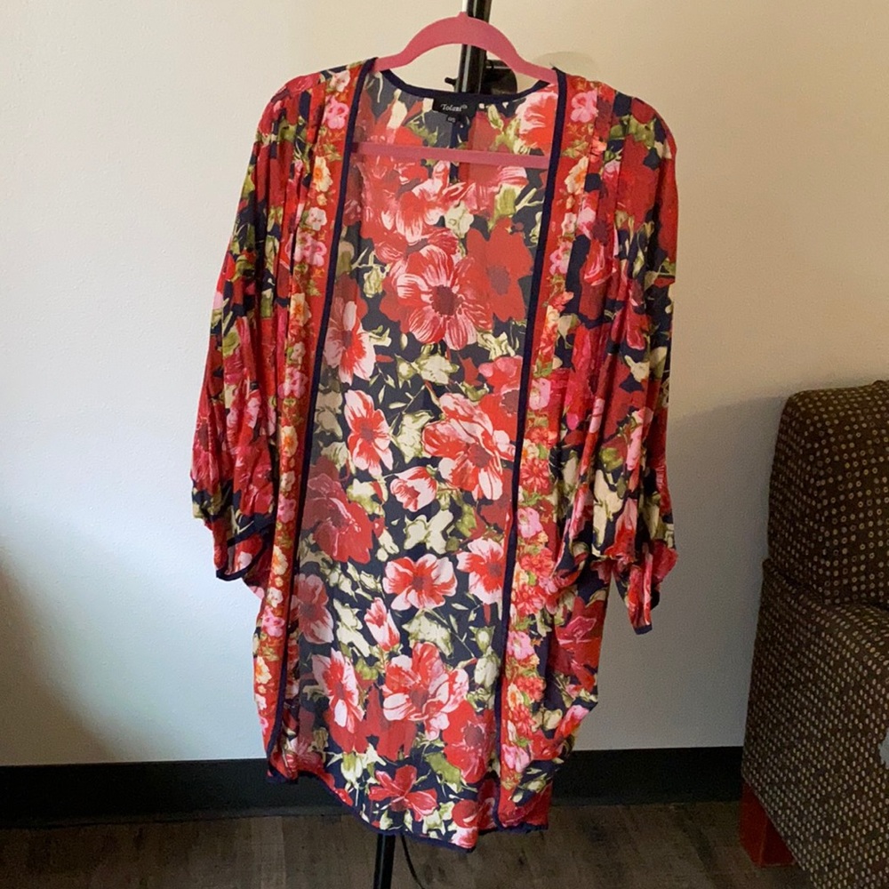 Toloni long cover up in floral pattern size O/S